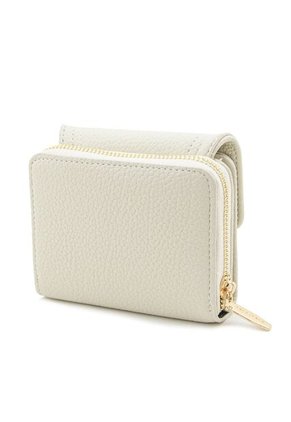 Billetera Pequeña Con Tapa Face2Face EU242523