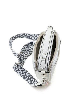 Bandolera Ovalada Con Charm Face2Face HR2512598