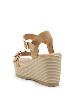 Sandalias De Plataforma  Hebilla En El Empeine Face2Face EU242596