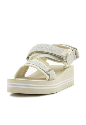 Sandalia Deportiva Estilo Plataforma Con Correas De Velcro Face2Face EU2425150