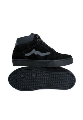 Tenis Cuero Negro Fasucol Zafira