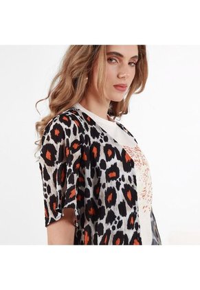 Blusa Cuello V Manga Corta