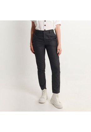 Pantalon Tiro Medio Bota Recta