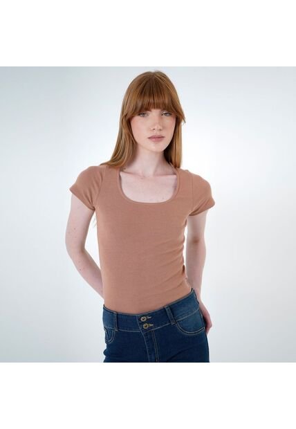 Camiseta Cuello Cuadrado Manga Corta