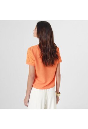 Blusa Cuello Redondo Manga Corta