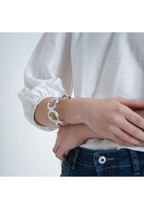 Blusa Cuello Redondo Manga 3/ Cuartos