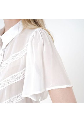 Blusa Cuello Camisero Manga Corta