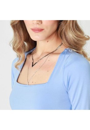 Camiseta Cuello U Manga Larga