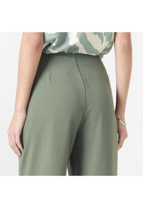 Pantalon Tiro Medio Bota Flare