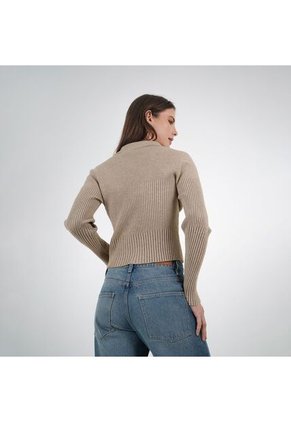 Sweater Cuello Camisero Manga Larga