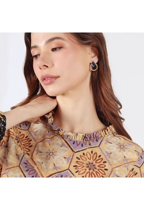 Blusa Cuello Redondo Manga Corta