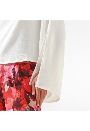 Blusa Cuello Redondo Manga Abierta