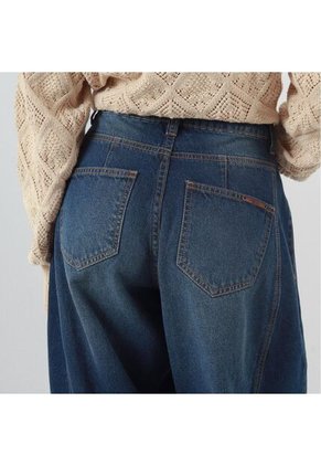 Jean Barrel Tiro Alto