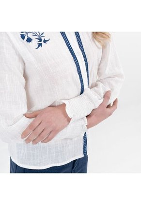 Camisa Cuello Neru Manga Larga