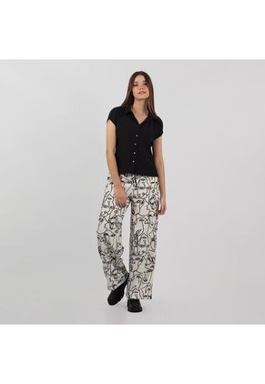 Blusa Cuello Camisero Manga Corta