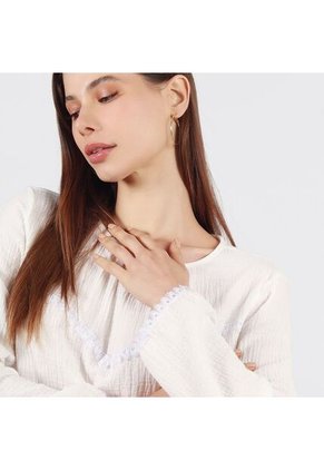 Blusa Cuello Redondo Manga Larga