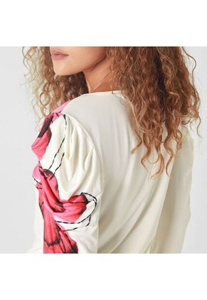 Camiseta Cuello V Manga Larga