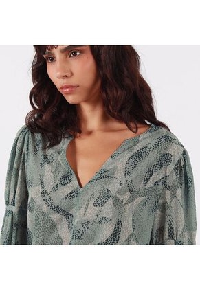 Blusa Cuello V Manga Larga