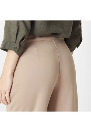 Pantalon Tiro Medio Bota Recta