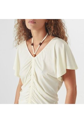 Camiseta Cuello V Manga Corta