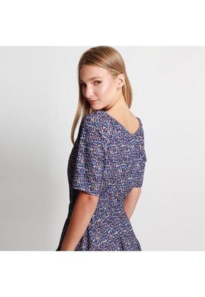 Vestido Cuello U Manga Corta