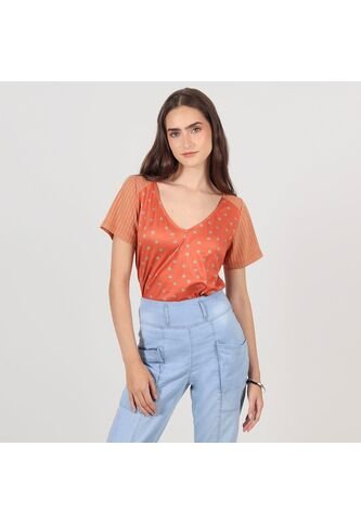 Camiseta Cuello V Manga Corta FDS