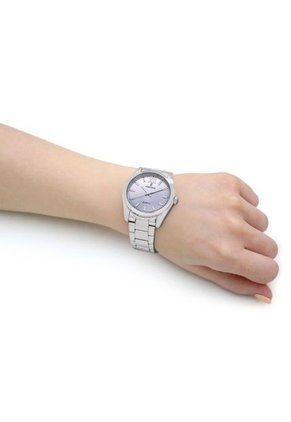 Reloj Festina Modelo F20622/J Plateado Mujer