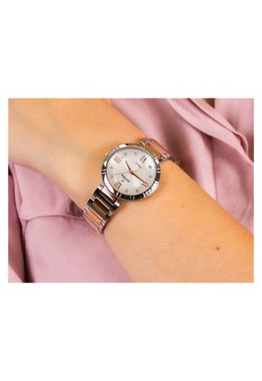 Pulso Festina Modelo F16937/D Plateado Mujer