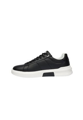 TENIS FASHER FILA