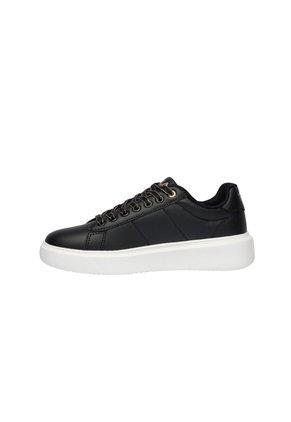 TENIS FASHER FILA