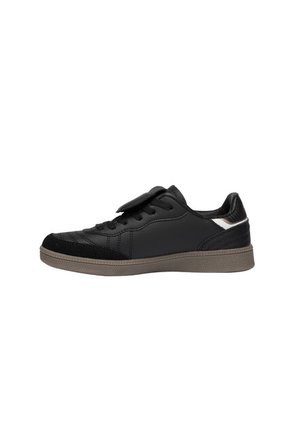 TENIS CLASSIC DAG FILA