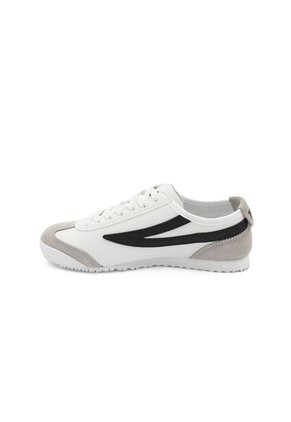 TENIS FILA MUJER 440000WHT OTNIMER Talla 7