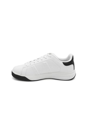 TENIS FILA HOMBRE 441010WHB NASTER 2.0 Talla 8.5