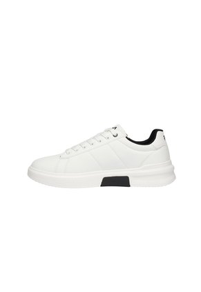 TENIS FASHER FILA