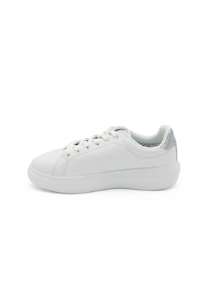 TENIS BOMGER FILA