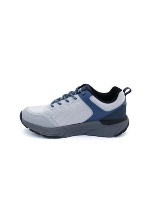 TENIS FILA HOMBRE 437010GRB TRAILKER Talla 7.5