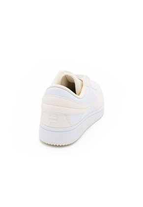 TENIS FILA MUJER 5CM01116-901 A LOW Talla 6.5