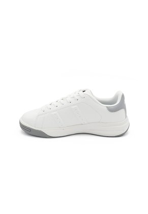 TENIS NASTER 2.0 FILA