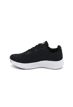 TENIS FILA HOMBRE 437060BLK STRIKED Talla 9