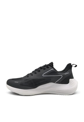 Tenis Fila Whistler De Hombre-Negro