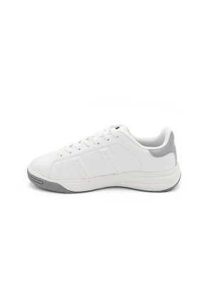 TENIS NASTER 2.0 FILA