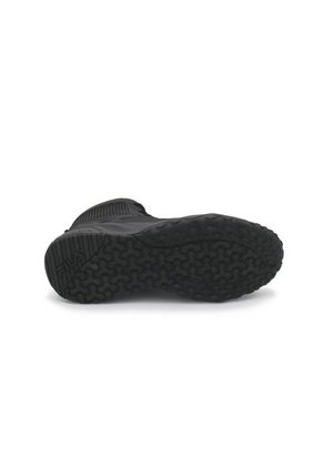  BOTAS CHASTIZER FILA