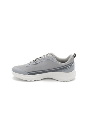 TENIS BASTER FILA