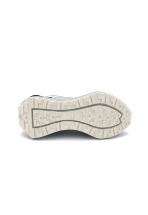 TENIS FILA MUJER 5RM02754-103 RACER E Talla 7