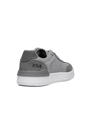 TENIS FILA HOMBRE 441090GRY ROLL Talla 7.5