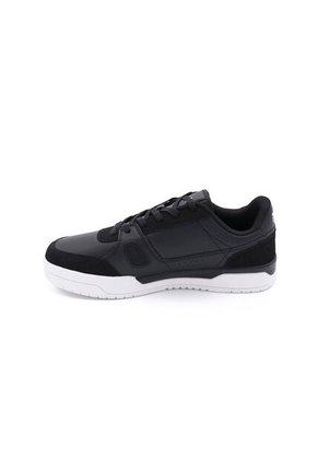 TENIS FILA HOMBRE PAT-NEG-BLA Talla 10.5