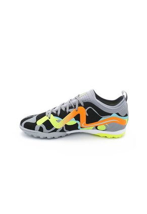 GUAYO FILA HOMBRE 433940GRM FUTURESTRI Talla 10