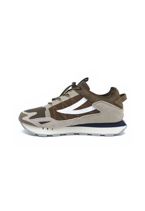 FILA TENIS CHAMPION HOMBRE CAFE