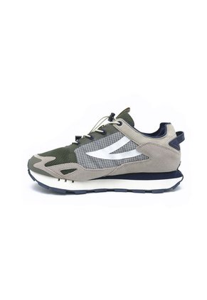 FILA TENIS CHAMPION HOMBRE VERDE
