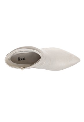 Botines De Vestir Juanne Para Mujer Marfil Fioni 201175